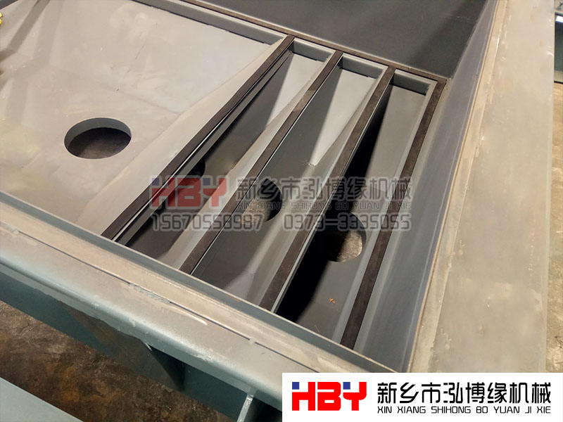 化工平面回轉(zhuǎn)篩選用一般選用幾層的比較合適？